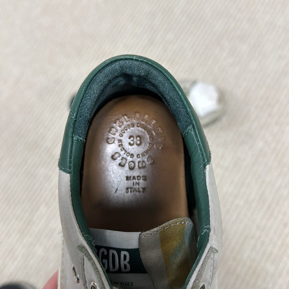 Golden goose size 38 color grey white green and navy star - Picture 6 of 6